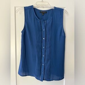Banana Republic sleeveless blouse